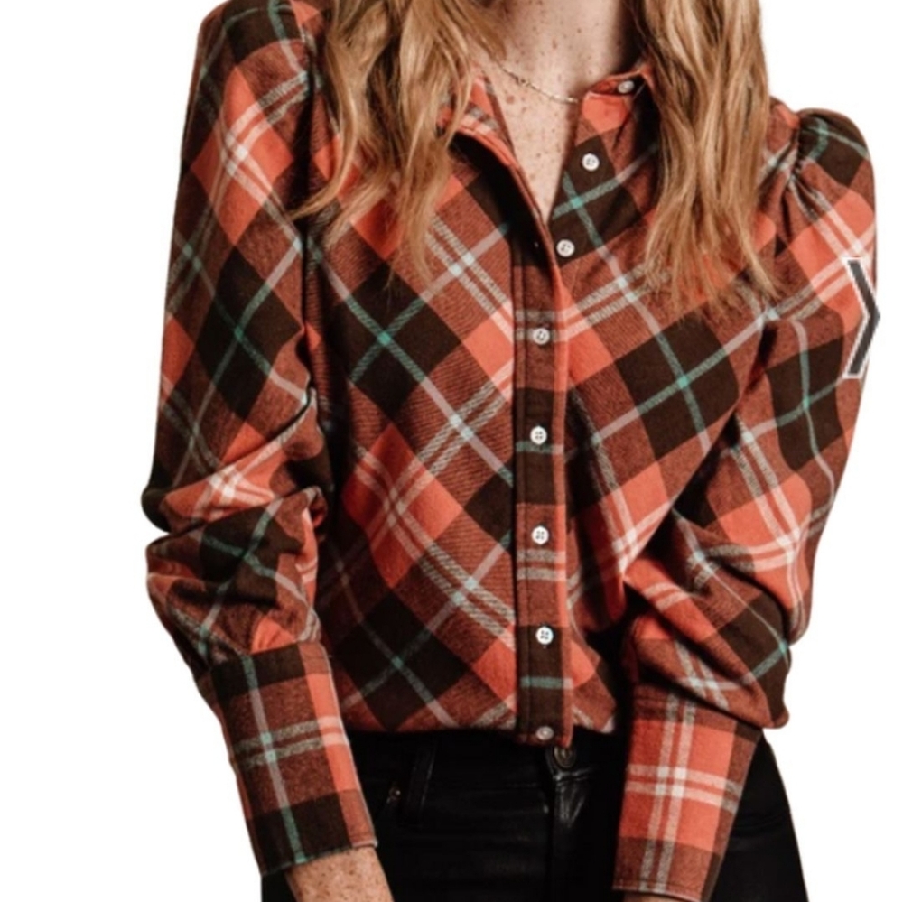 the shirt rochelle behrens flannel l puff shoulder